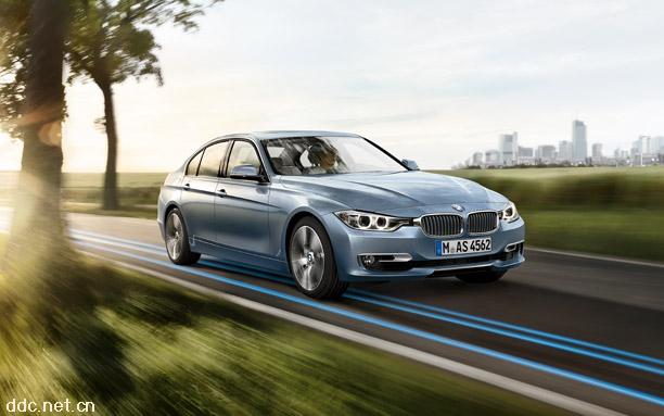 全新BMW高效混合动力3系