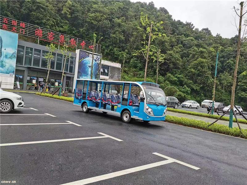 23座燃油观光车厂家售楼处度假村酒店工厂公园贵宾接待观光车